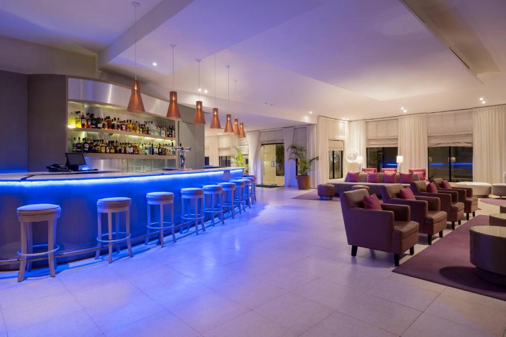 Double Destination Holiday Deal || Cancun + Las Vegas