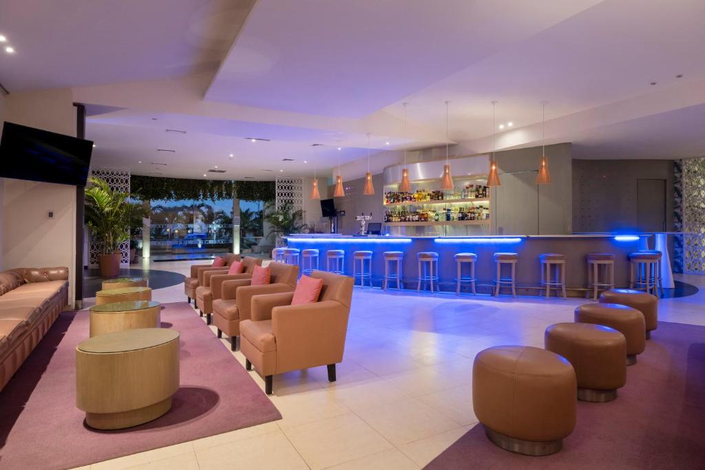 Double Destination Holiday Deal || Cancun + Las Vegas