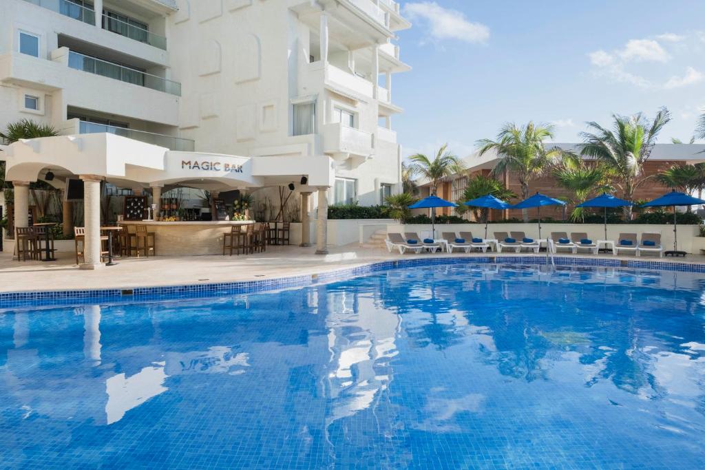 Double Destination Holiday Deal || Cancun + Las Vegas