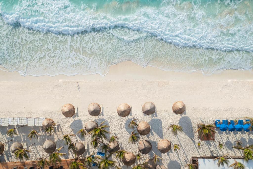 Double Destination Holiday Deal || Cancun + Las Vegas