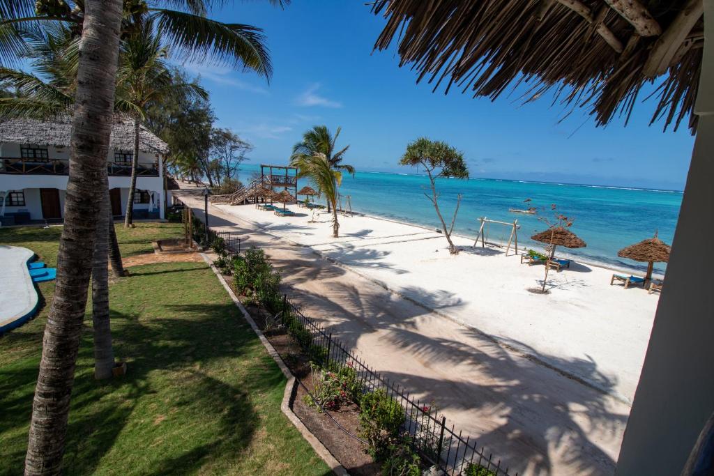 ZANZIBAR IS THE NEW MALDIVES DISCOVER IT WITH DUBAI 10 NIGHTS PRICE STARTING from 1,699/pp