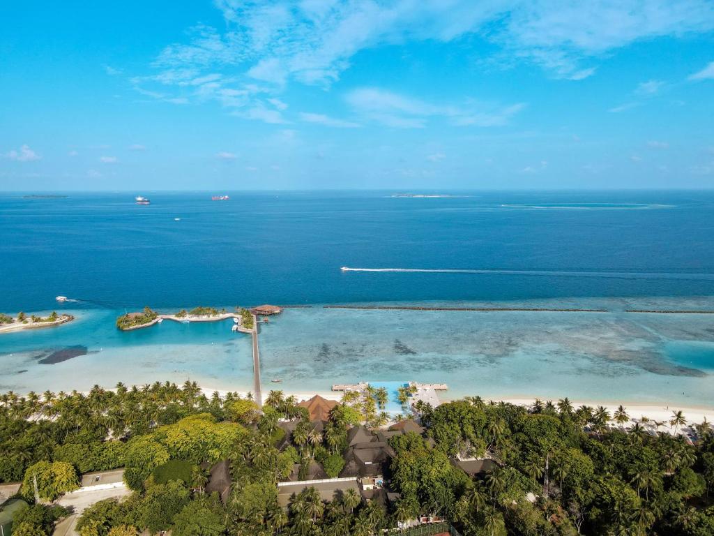 10 Nights of Indulgence and Relaxation in Abu Dhabi and the Maldives