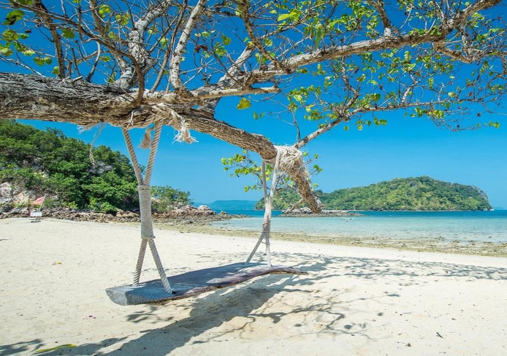 Long 21 Nights of Opulence in Beyond Khao Lak, Centara Kata Phuket & Dusit Thani Krabi w/flights & transfers