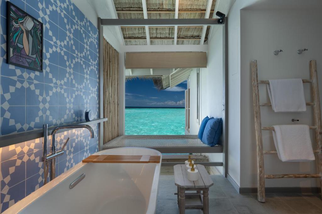Luxury Awaits: 07 Nights Stay at Lagoon Villa in Cora Cora Maldives with PremiumAll-Inclusive! From £2699 per Person