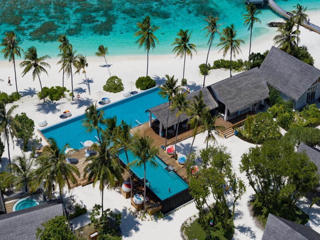 Luxury Awaits: 07 Nights Stay at Lagoon Villa in Cora Cora Maldives with PremiumAll-Inclusive! From £2699 per Person