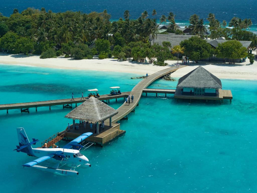 Luxury Awaits: 07 Nights Stay at Lagoon Villa in Cora Cora Maldives with PremiumAll-Inclusive! From £2699 per Person