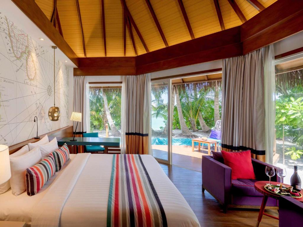 10 Nights Holiday at Mercure Maldives Koddoo & Jumeirah Zabeel Saray with All Inclusive