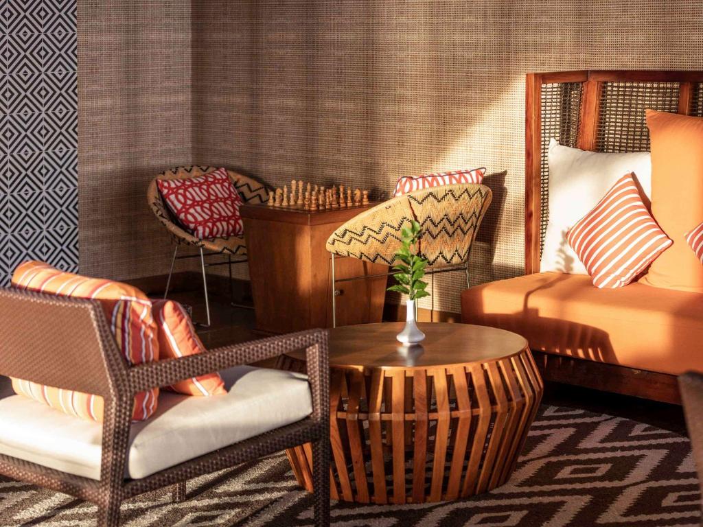 10 Nights Holiday at Mercure Maldives Koddoo & Jumeirah Zabeel Saray with All Inclusive