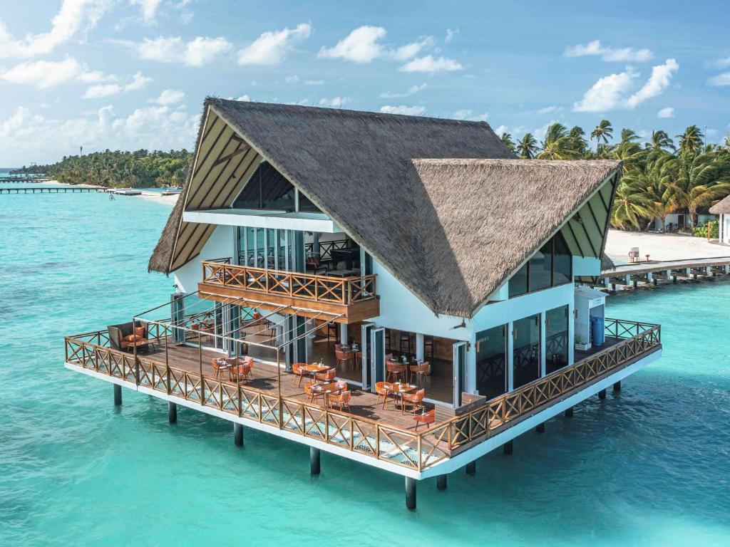10 Nights Holiday at Mercure Maldives Koddoo & Jumeirah Zabeel Saray with All Inclusive