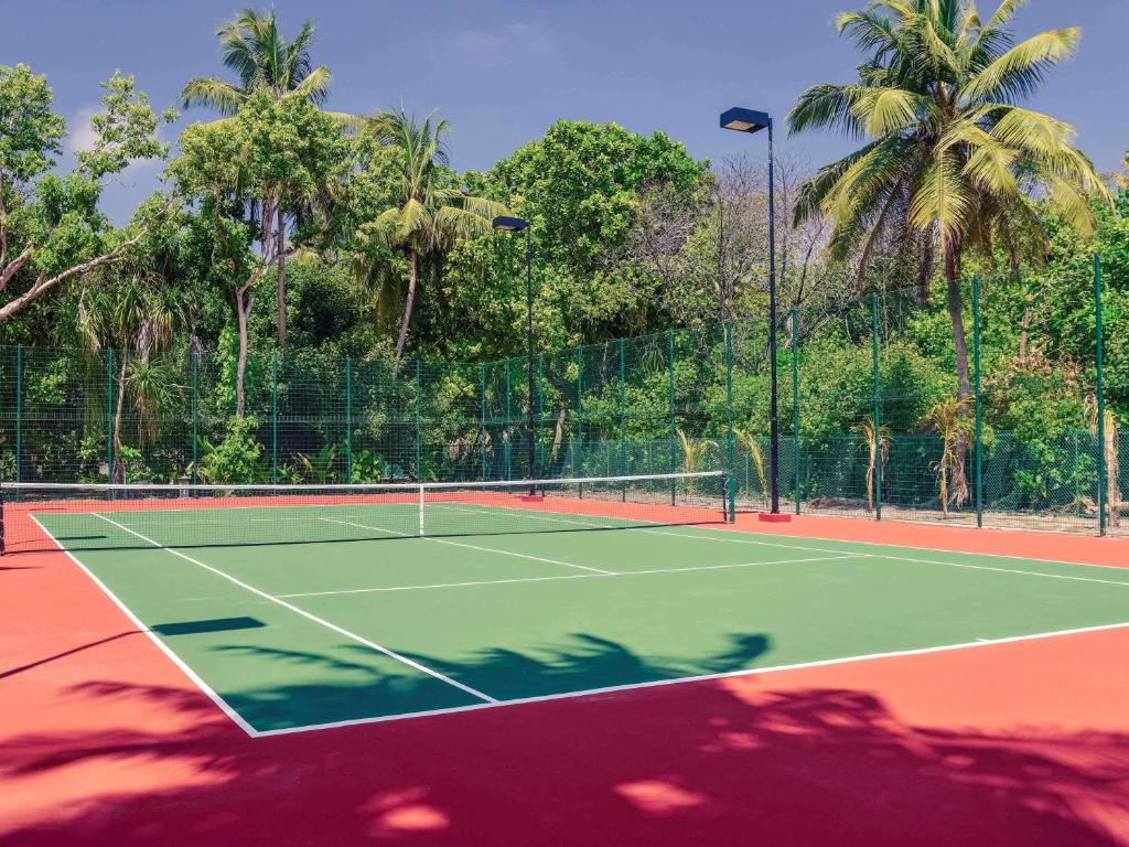 10 Nights Holiday at Mercure Maldives Koddoo & Jumeirah Zabeel Saray with All Inclusive