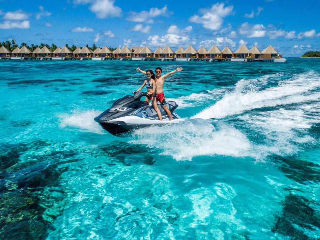 10 Nights Holiday at Mercure Maldives Koddoo & Jumeirah Zabeel Saray with All Inclusive