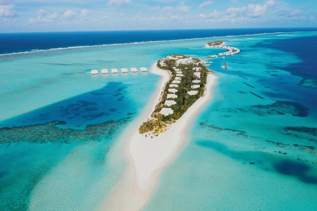 Exclusive 10 Nights Dubai + All-Inclusive Maldives Summer 2026 price starting from £1899pp