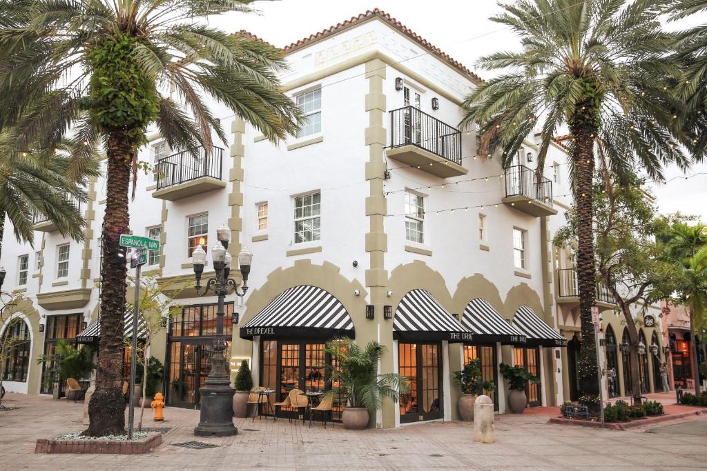 3 Cities. 12 Nights. One Epic American Adventure – Miami, New York & Orlando price starting from £1,799/pp