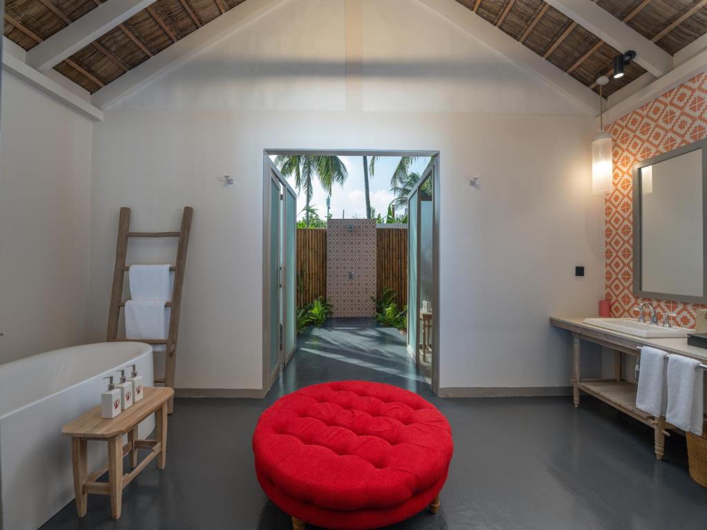 Luxury Awaits: 07 Nights Stay at Lagoon Villa in Cora Cora Maldives with PremiumAll-Inclusive! From £2699 per Person