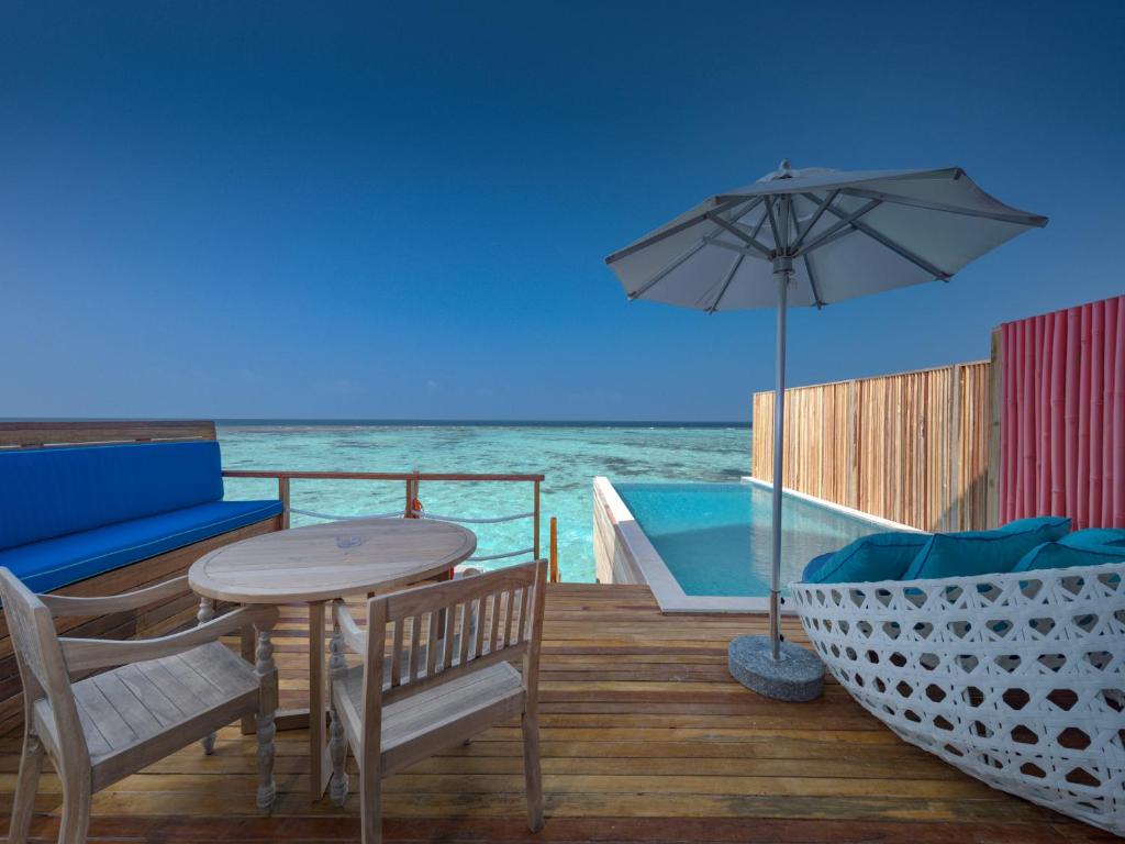 Luxury Awaits: 07 Nights Stay at Lagoon Villa in Cora Cora Maldives with PremiumAll-Inclusive! From £2699 per Person