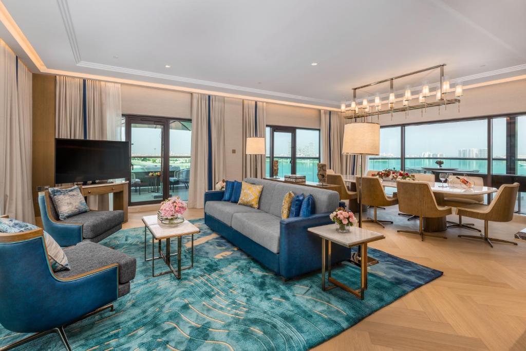 Twin Centre Holiday Deals Explore Maldives & Dubai