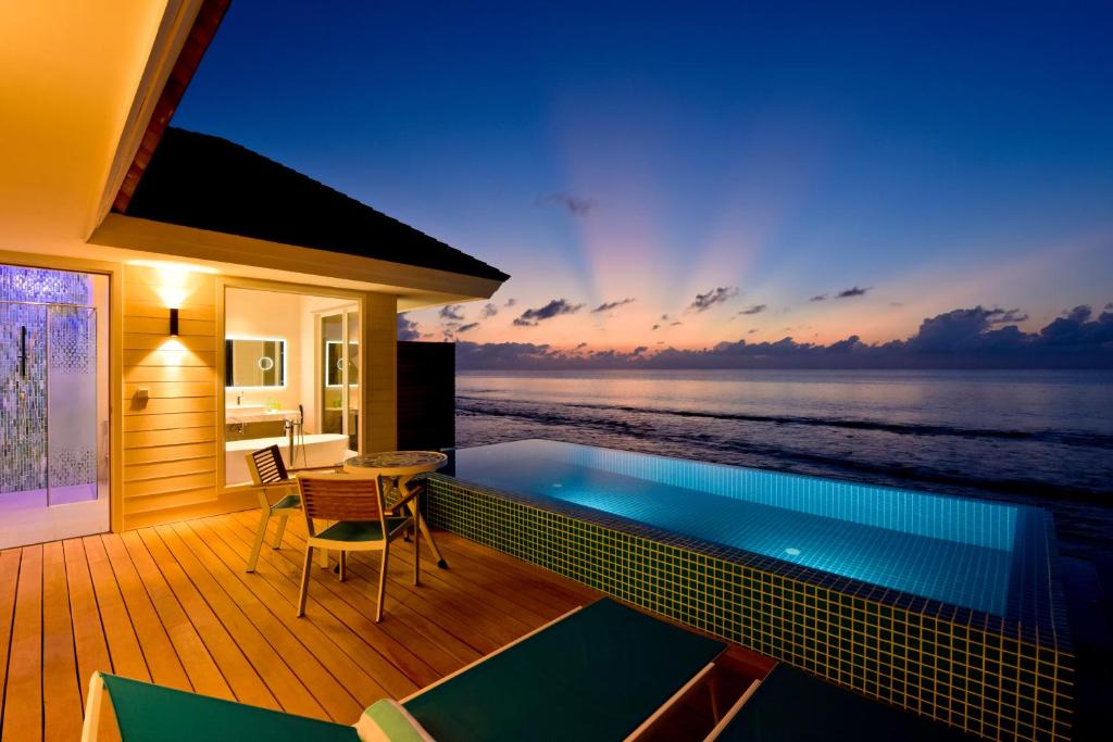 THE ULTIMATE MALDIVES FAMILY HOLIDAY 7 Nights in 5★ Kandima Maldives FROM ONLY £5,799 PER FAMILY