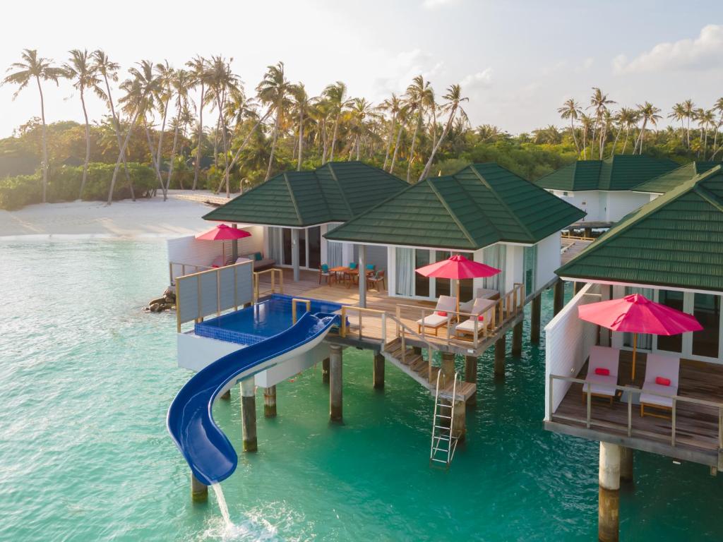 10 Nights of Unmatched Luxury Dubai Elegance Meets Maldivian Paradise Free Upgrade to Lagoon Villa + Pool & SLide with 24 Hour Premium All-Inclusive Benefits Only in £2999/PP