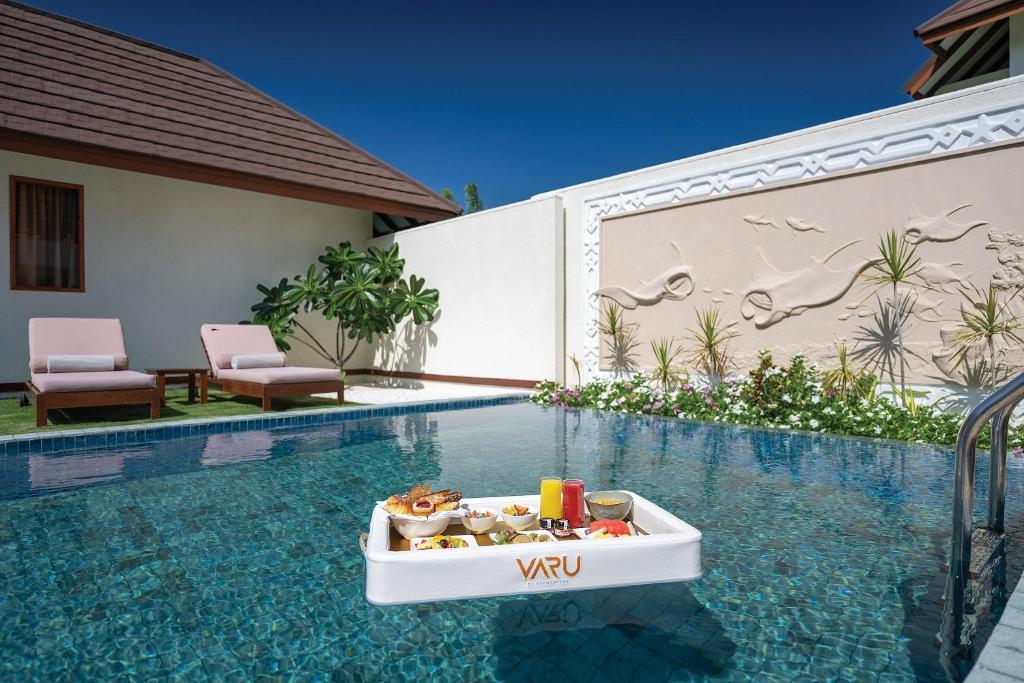 Ignite romance with a 10 Nights Stay at Varu by Atmosphere Water Villa with Pool Maldives and Fairmont Palm Dubai