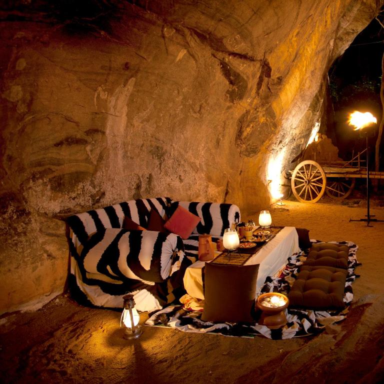 “The Ultimate Tropical Twin Centre Escape: Maldives & Srilanka in 09 Nights.” w/flightsand transfers.