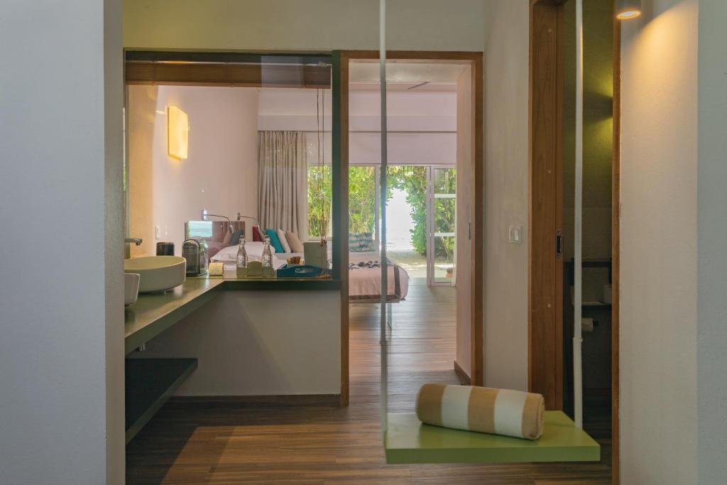 Exclusive 07 Nights You & Me Cocoon Maldives at Aqua Suite with Slide w/flight Transfers,