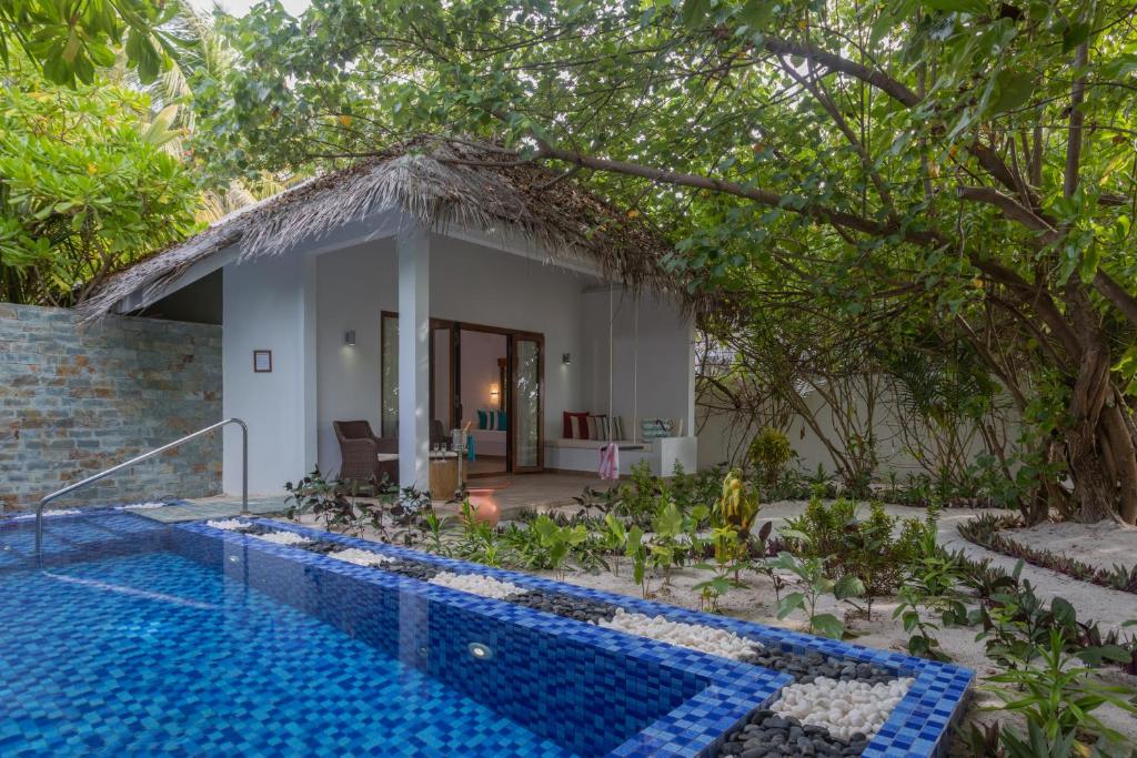 Exclusive 07 Nights You & Me Cocoon Maldives at Aqua Suite with Slide w/flight Transfers,