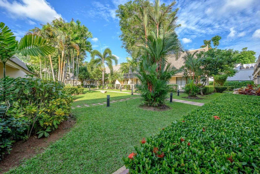 Long 21 Nights of Opulence in Beyond Khao Lak, Centara Kata Phuket & Dusit Thani Krabi w/flights & transfers