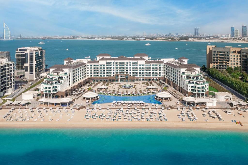 Twin Centre Holiday Deals Explore Maldives & Dubai