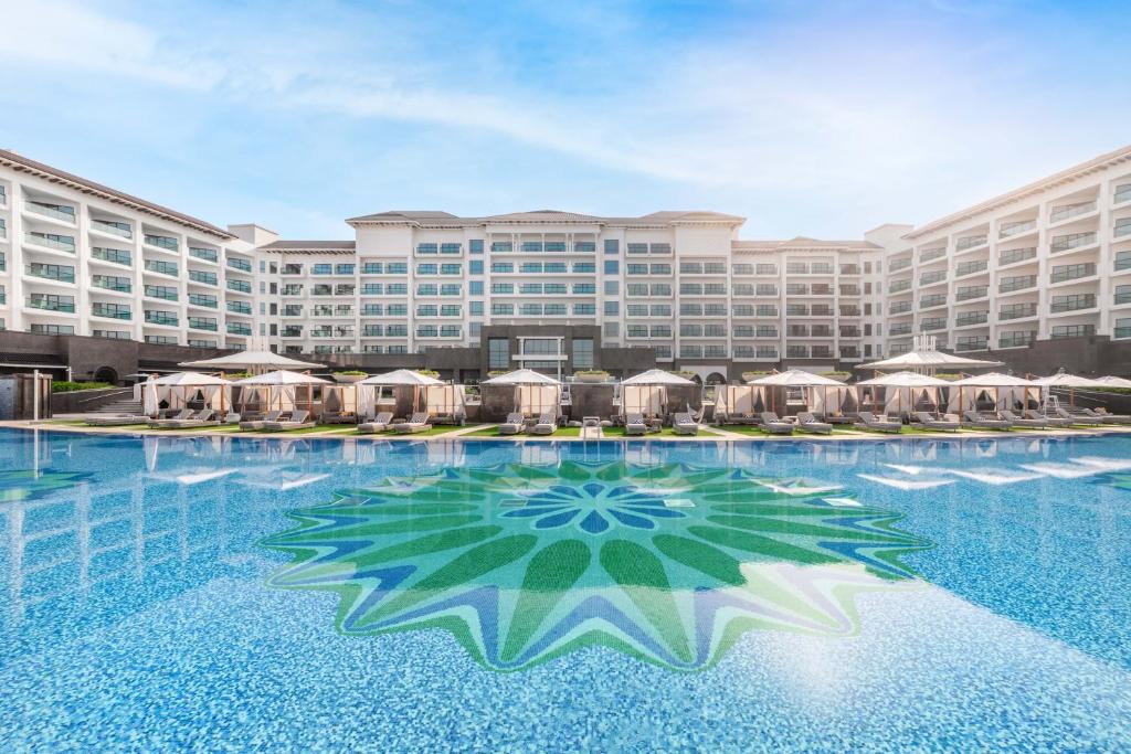 Twin Centre Holiday Deals Explore Maldives & Dubai