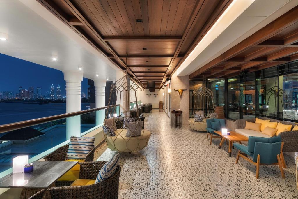 Twin Centre Holiday Deals Explore Maldives & Dubai