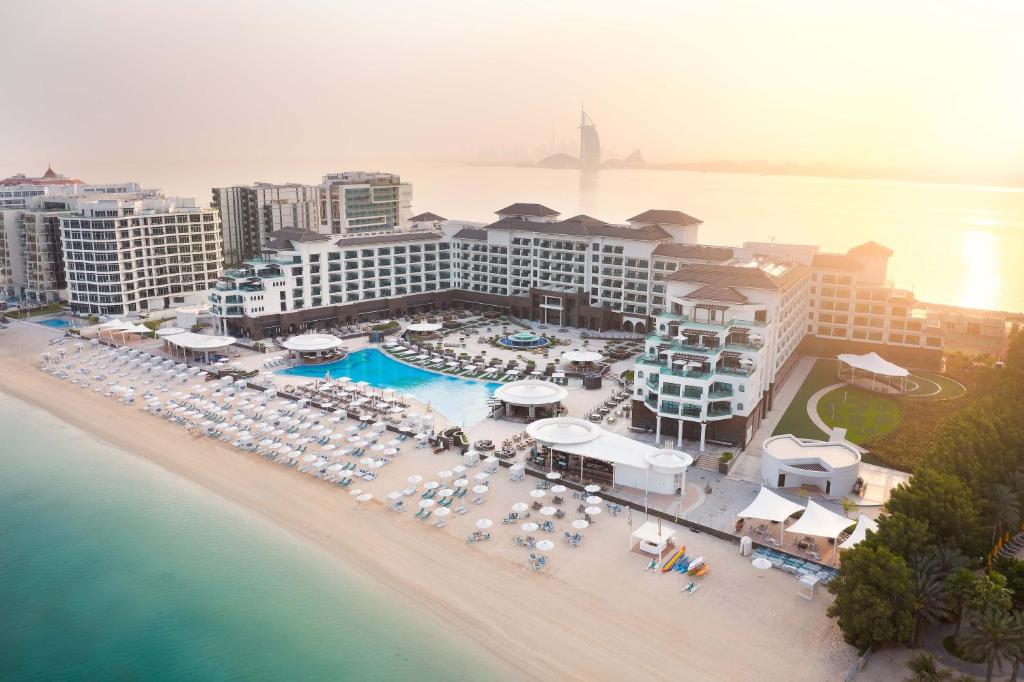 Twin Centre Holiday Deals Explore Maldives & Dubai