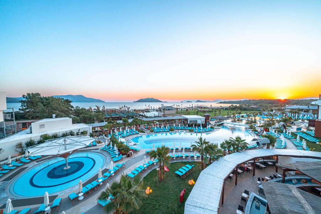 07-Night All-Inclusive Luxury Family Escape at Liberty Fabay: Sea View Room, Flights & More for Just £3,299 Per Family (2 Adults & 2 Kids)