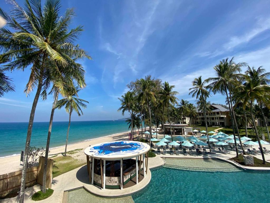 14 Nights Triple Destination Holidays Deal Starting from £ 1,399 pp