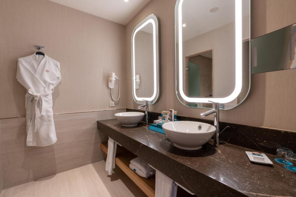 07-Night All-Inclusive Luxury Family Escape at Liberty Fabay: Sea View Room, Flights & More for Just £3,299 Per Family (2 Adults & 2 Kids)