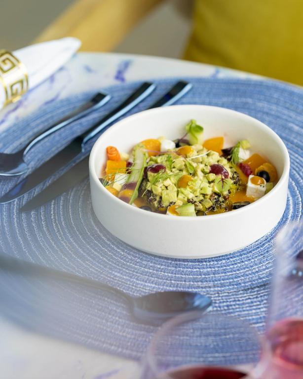 Exclusive Family Deal of Maldives All-Inclusive 07 Nights in Family Two Bedroom unit w/flights & Transfers