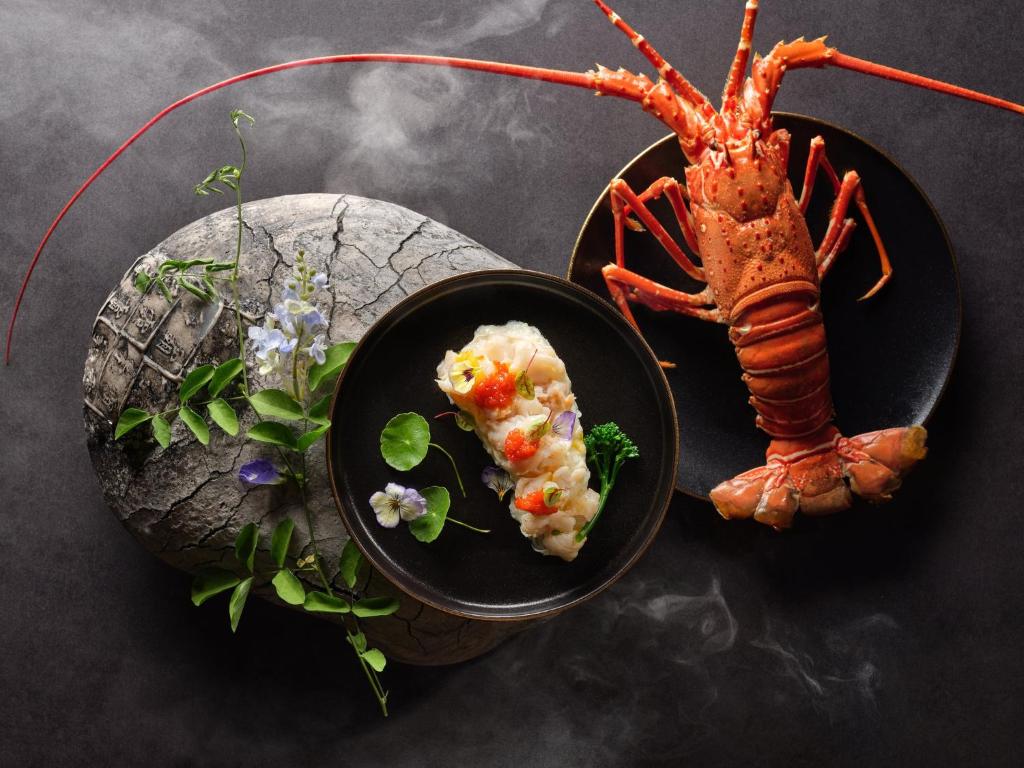 10-Night Luxury City Holiday in Dubai, Singapore, and Bali with Breakfast