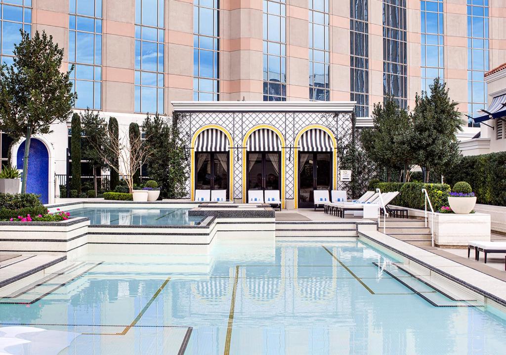 Double Destination Holiday Deal || Cancun + Las Vegas
