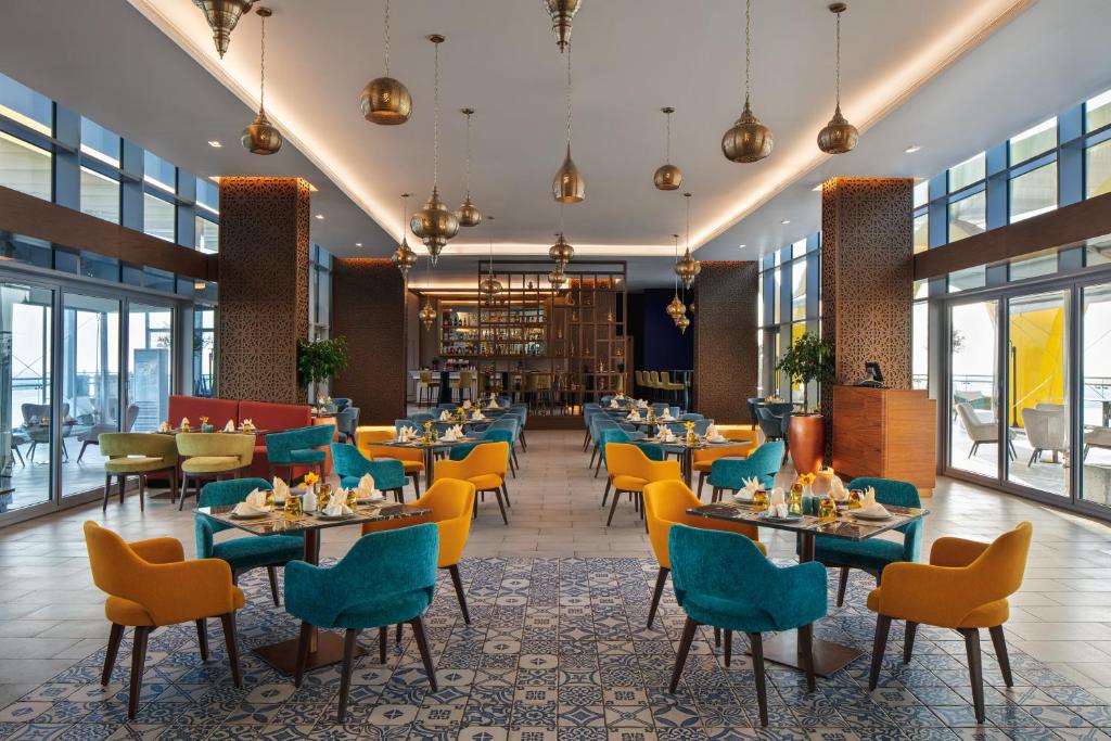 03 Nights Holiday at Centara Mirage Dubai with Superior King Room