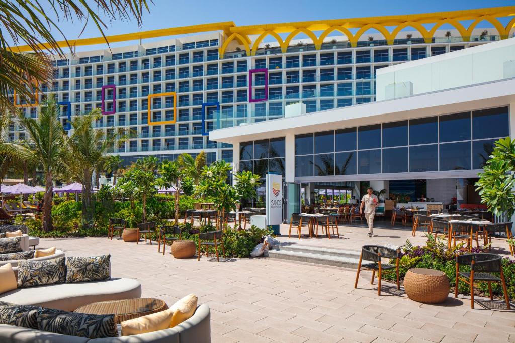 03 Nights Holiday at Centara Mirage Dubai with Superior King Room