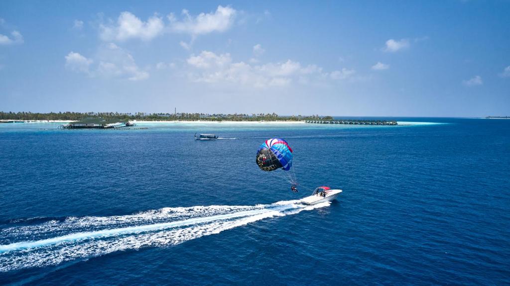10 Nights of Unmatched Luxury Dubai Elegance Meets Maldivian Paradise Free Upgrade to Lagoon Villa + Pool & SLide with 24 Hour Premium All-Inclusive Benefits Only in £2999/PP