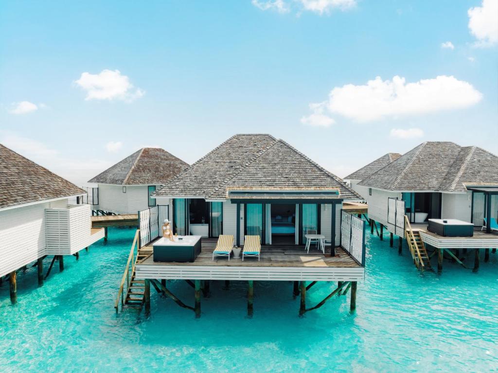 09 Nights All-Inclusive Nova Maldives || Water Villa