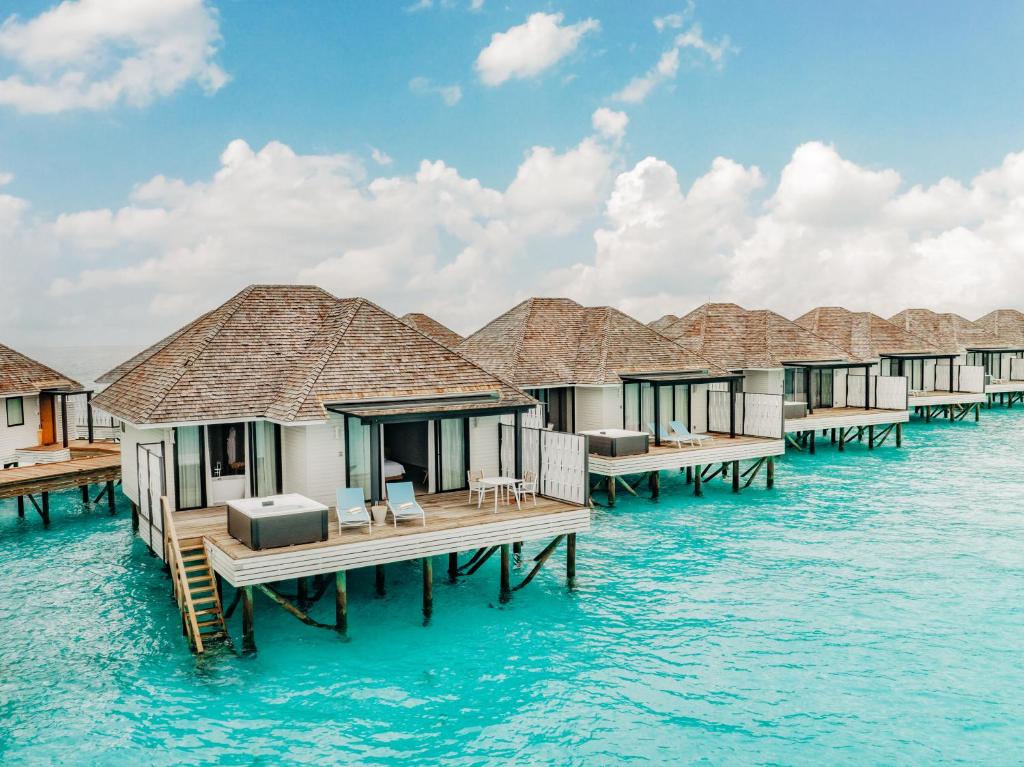 09 Nights All-Inclusive Nova Maldives || Water Villa