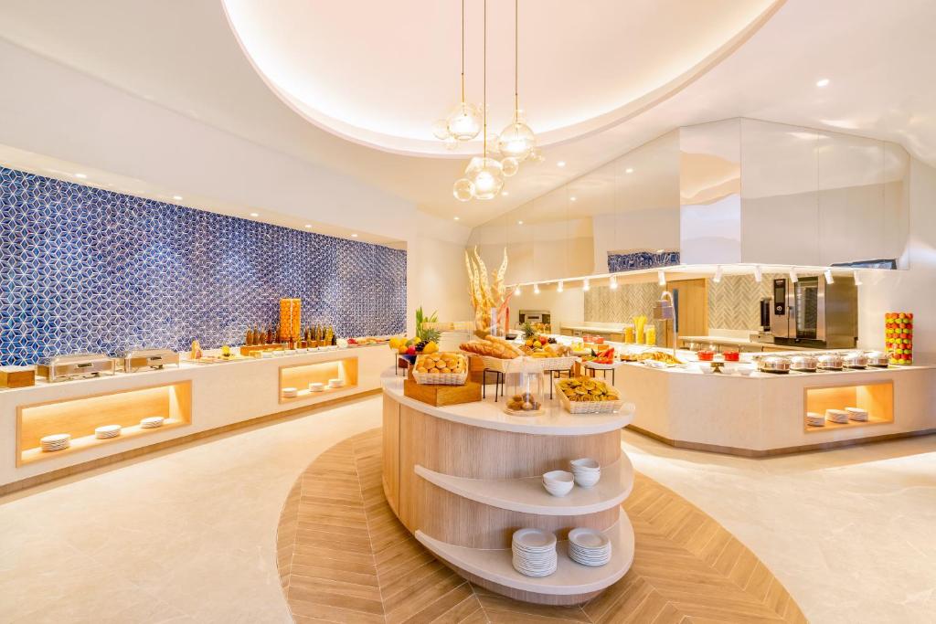 09 Nights All-Inclusive Nova Maldives || Water Villa