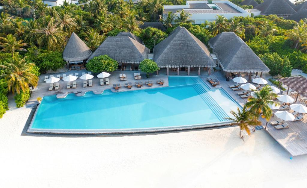10 Nights Holiday at Heritance Aarah & Caesar Palace Dubai with Ocean Villa