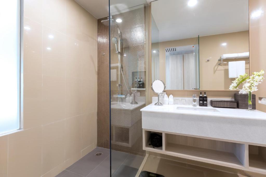 09 Nights Luxurious Stay in Khao Lak and Heart-Warming Elephant Encounters in Elephant Hills with flight & transfers