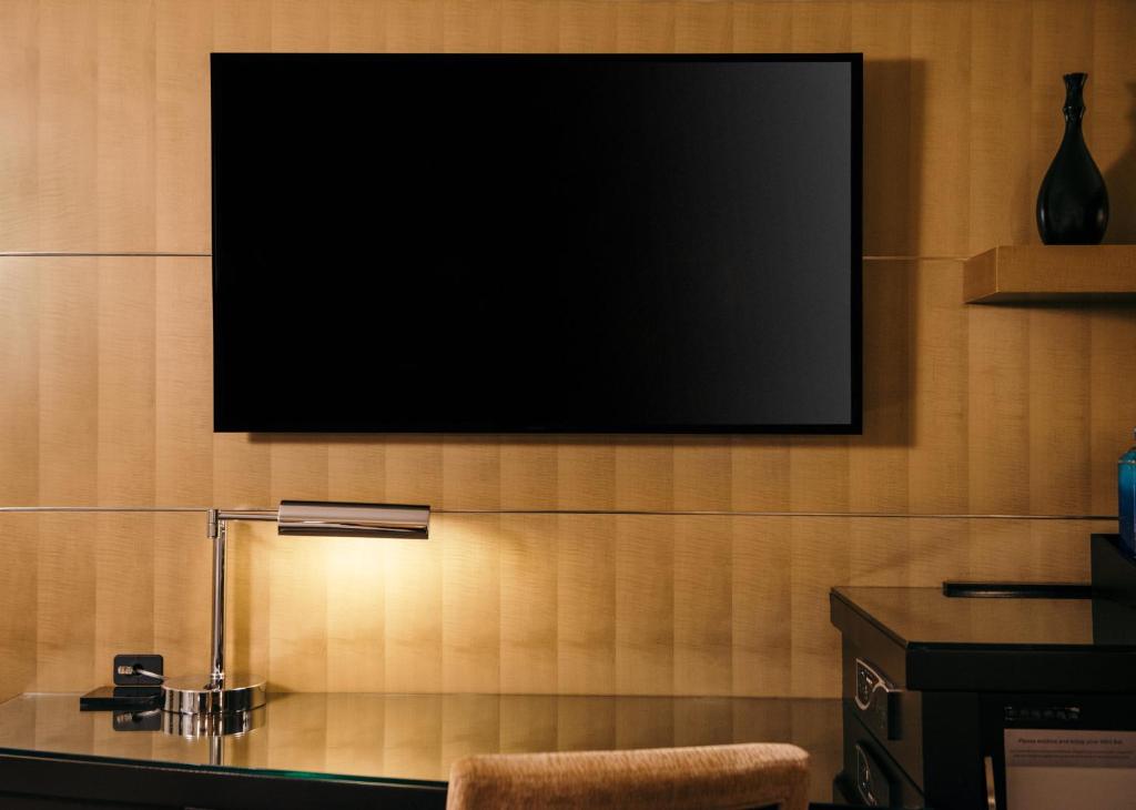 “Double Delight: 10 Nights in Las Vegas & Cancun – A Perfect Fusion of Entertainment and Tropical Paradise” Starting fr. £1999 PP