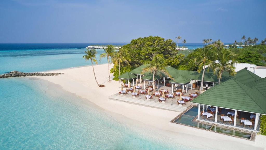 10 Nights of Unmatched Luxury Dubai Elegance Meets Maldivian Paradise Free Upgrade to Lagoon Villa + Pool & SLide with 24 Hour Premium All-Inclusive Benefits Only in £2999/PP