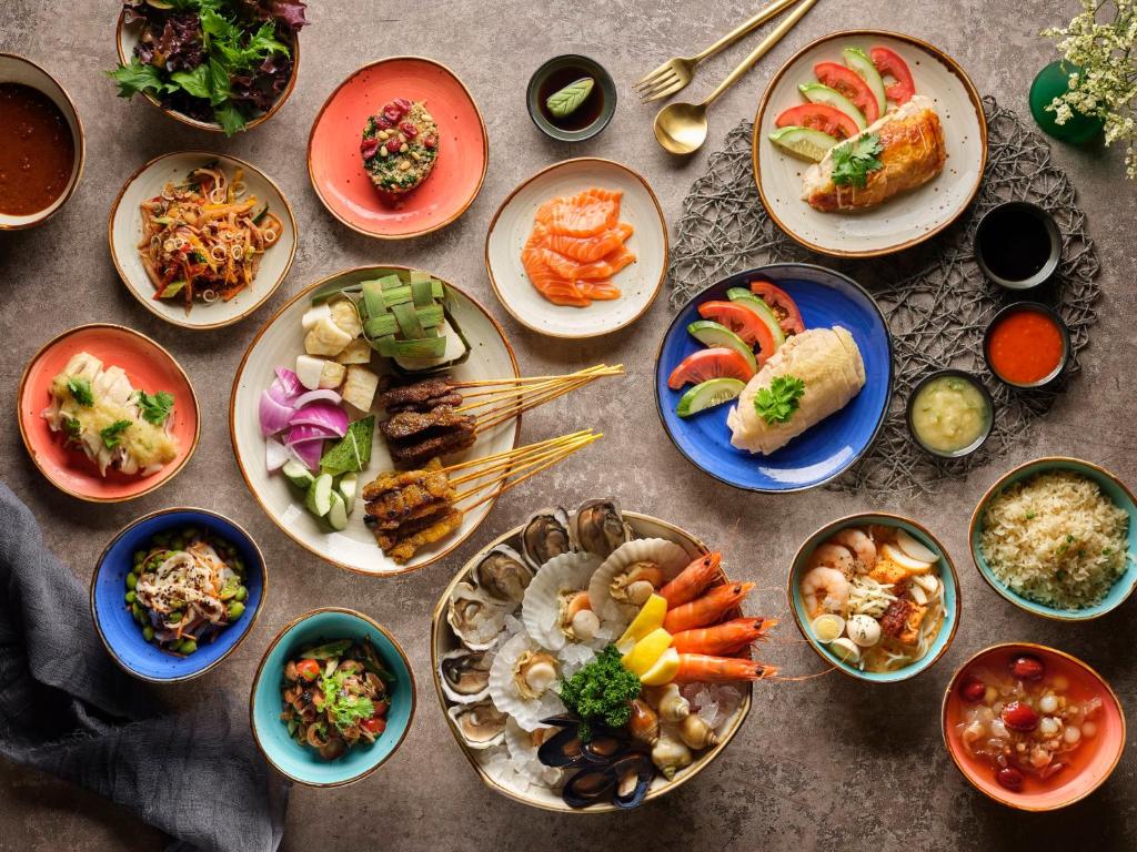 10-Night Luxury City Holiday in Dubai, Singapore, and Bali with Breakfast