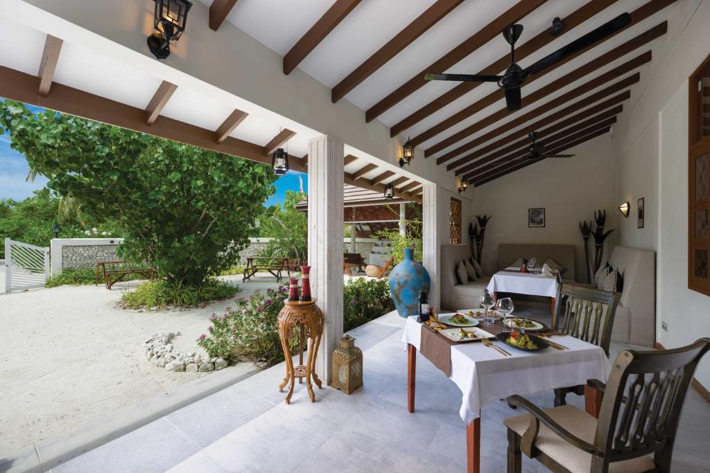 Ignite romance with a 10 Nights Stay at Varu by Atmosphere Water Villa with Pool Maldives and Fairmont Palm Dubai