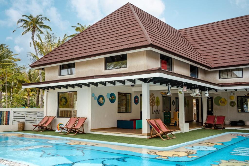 Exclusive Family Deal of Maldives All-Inclusive 07 Nights in Family Two Bedroom unit w/flights & Transfers